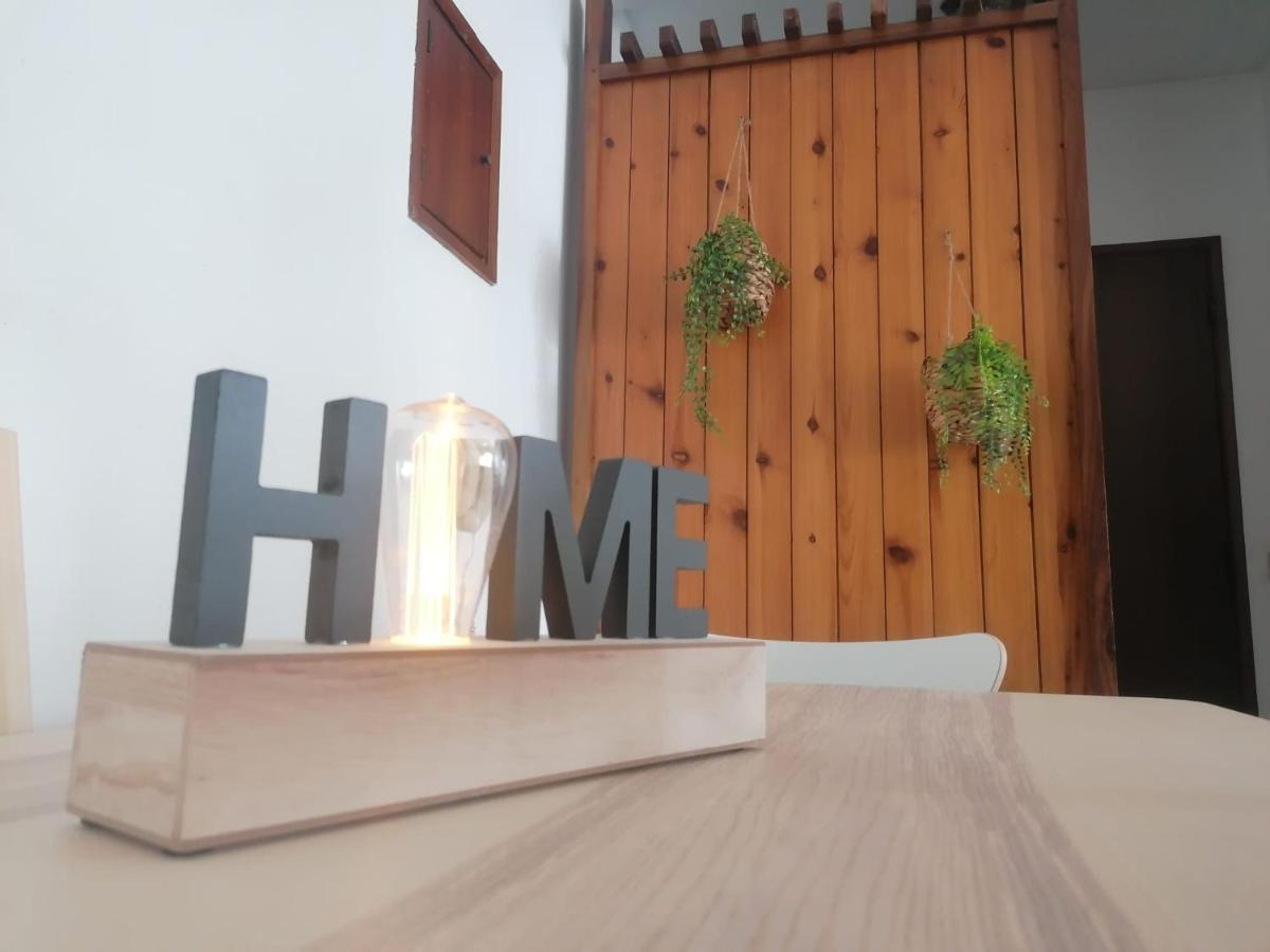 Sisters Beach House - Sea View อาร์มาซอง เด เปรา ภายนอก รูปภาพ